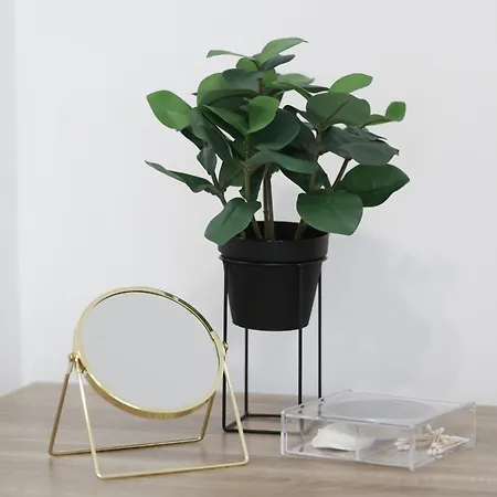 Apartment Old Town Oasis - Secured Parking Nearby - Self Check In - Metro Station At 1min Bukarest