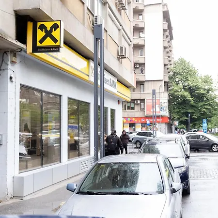 Old Town Oasis - Secured Parking Nearby - Self Check In - Metro Station At 1min Apartment *