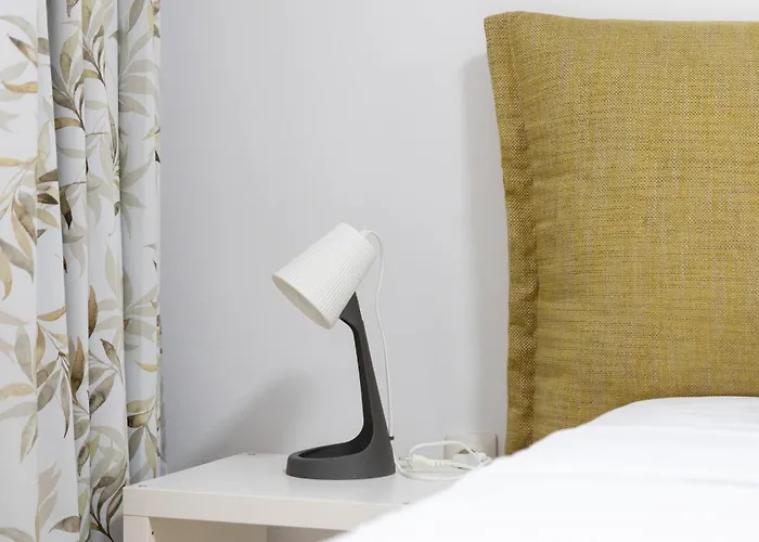 Old Town Oasis - Secured Parking Nearby - Self Check In - Metro Station At 1min * Bukurešť